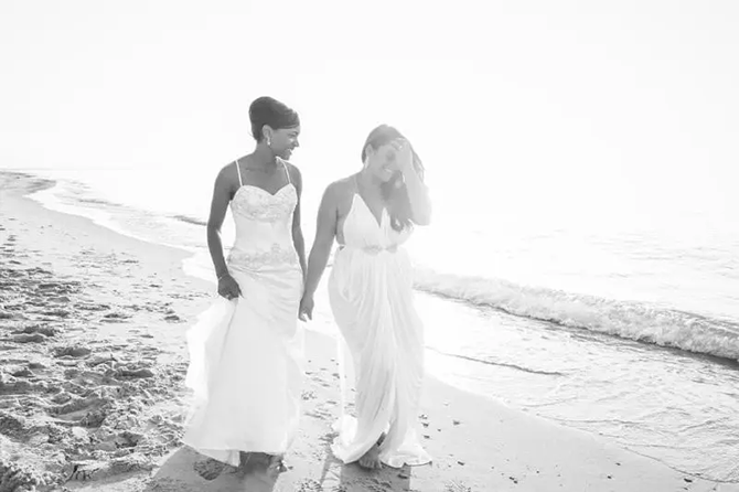 Officiant on Demand 
Chicago, Illinois LGBT Wedding Officiant
