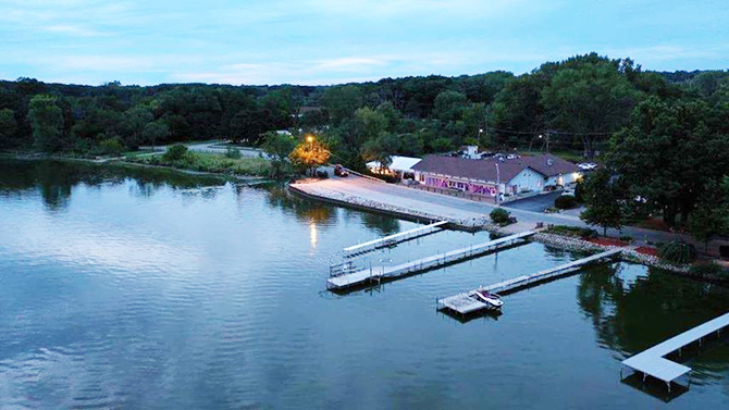 Northern Illinois Lakefront Weddings