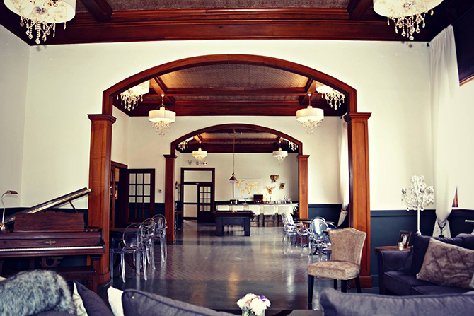 The Silver Fox
Streator, Illinois LGBT Wedding Receptions
Central Illinois Weddings, Chicago Suburbs Weddings, Illinois Valley Weddings, Streator Weddings