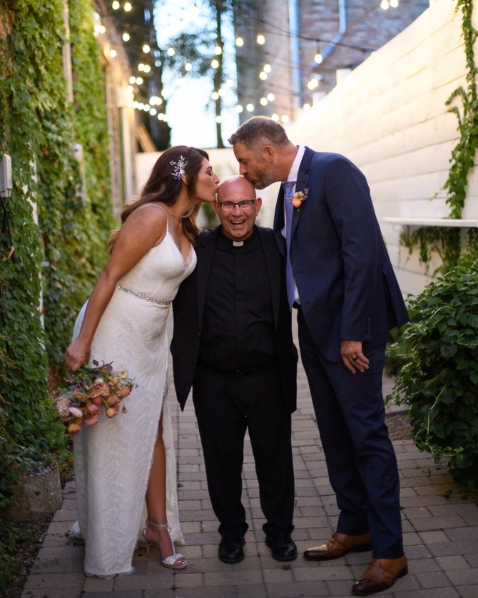 The Wedding Rev 
LGBT Wedding Reverend Chicago, Illinois and Wisconsin
