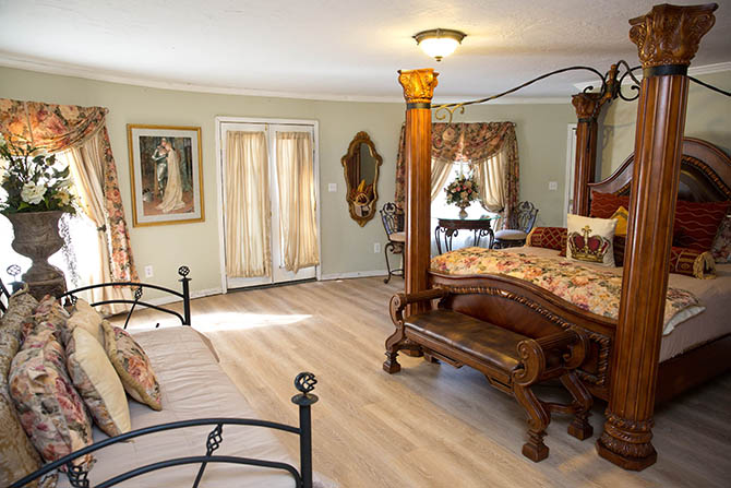Louisiana LGBT Wedding Receptions - Louisiana Castle