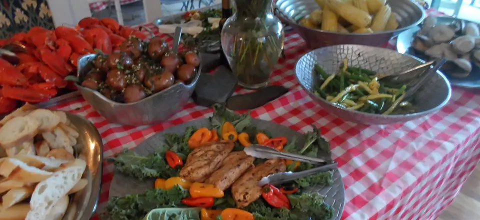Coastal Critters Clambakes & Grilling
Northport, Maine LGBT Wedding Catering Business
Serving all of Maine - Specializing in Outdoor Wedding Reception Catering from Bar Harbor to Camden, Augusta, Belgrade Lakes, Boothbay Harbor, Portland and well beyond.