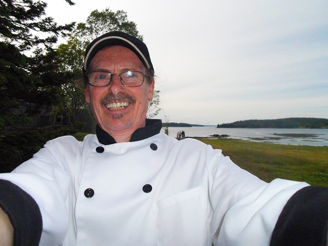 Coastal Critters Clambakes & Grilling
Northport, Maine LGBT Wedding Catering Business
Serving all of Maine - Specializing in Outdoor Wedding Reception Catering from Bar Harbor to Camden, Augusta, Belgrade Lakes, Boothbay Harbor, Portland and well beyond.