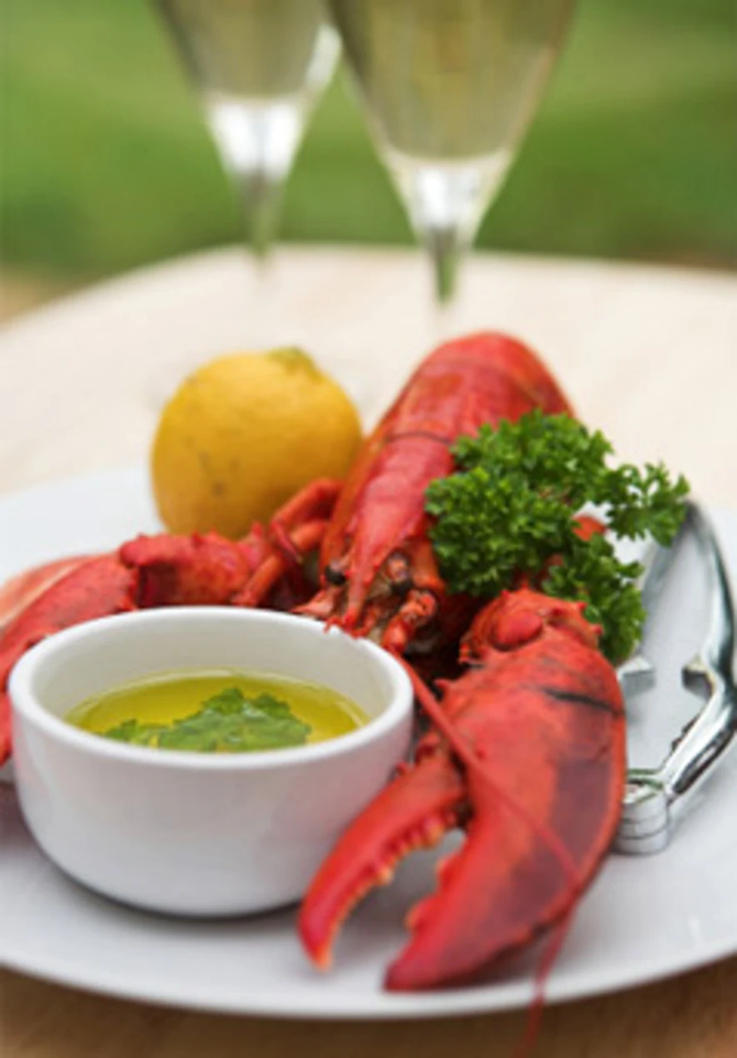 Coastal Critters Clambakes & Grilling
