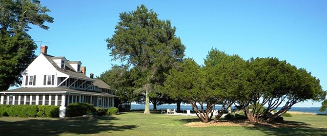 Black Walnut Point Inn - Maryland private island estate