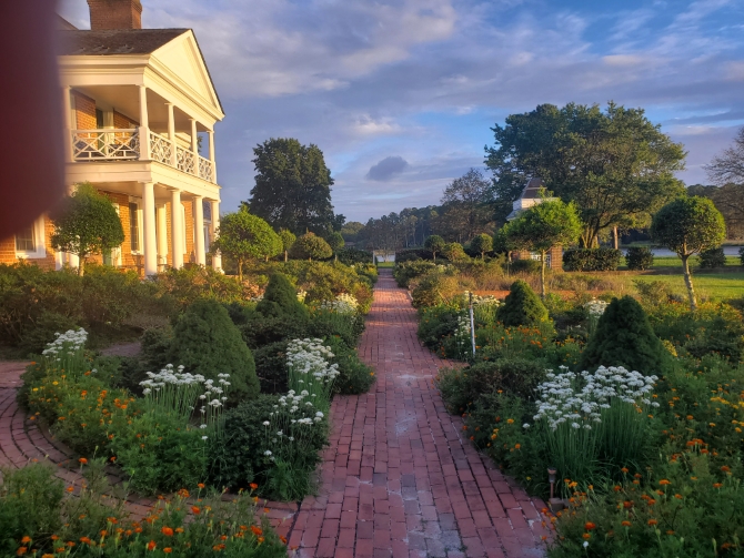 Kingsbay Mansion Wedding Destination Inn, and Restaurant 
Marion Station, Maryland LGBTQ Wedding Ceremonies & Receptions 
