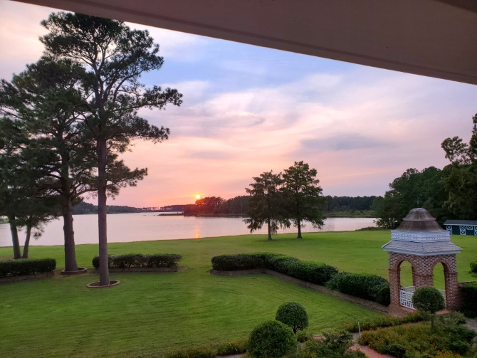 Kingsbay Mansion Wedding Destination Inn, and Restaurant 
Marion Station, Maryland LGBTQ Wedding Ceremonies & Receptions 
