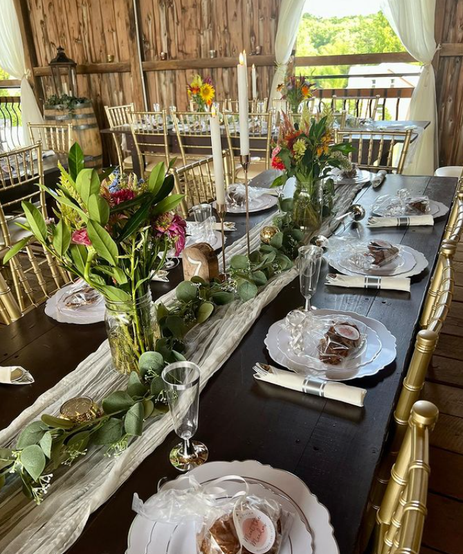 Montagu Meadows
Westminster, Maryland LGBT Wedding Reception Venue
Carroll County, Northern Maryland, Located about an hour from Baltimore