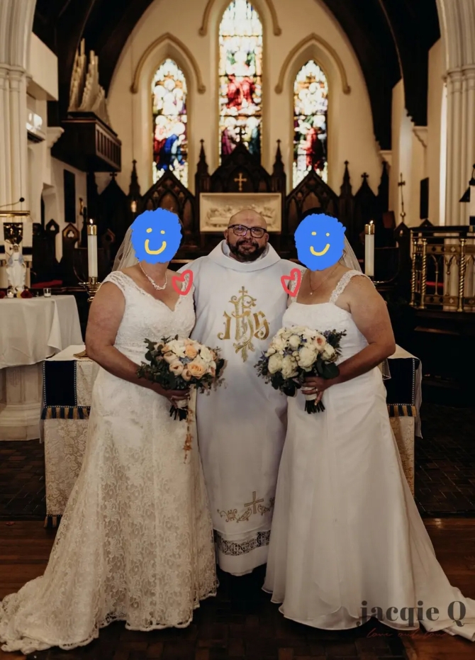 Our Lady Undoer of Knots Inclusive Catholic Community Baltimore, Maryland LGBTQ Inclusive Catholic Church 