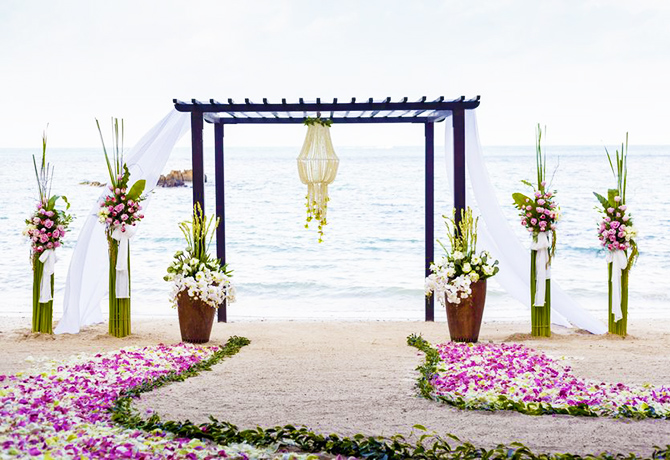 - LGBT Destination Weddings and LGBT Honeymoons - Suite Dreamz Travel