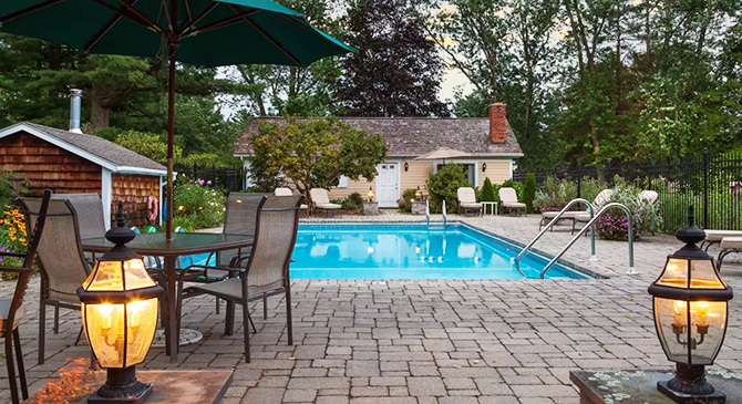 Berkshires, Massachusetts LGBT Wedding Packages - Devonfield Inn

