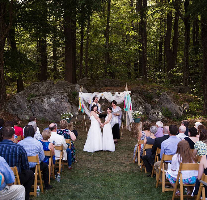 Friendly Crossways -
 Harvard, Massachusetts Outdoor Wedding Venue
