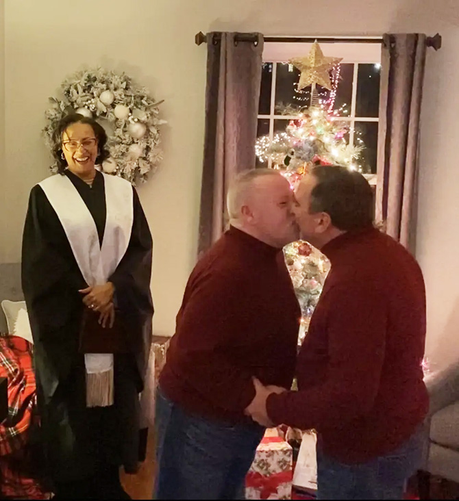 Love-N-Promises
Boston, Massachusetts & Providence, Rhode Island LGBT Wedding Officiant - Love-N-Promises