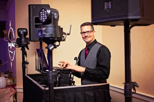 Berkshires, Massachusetts LGBT Wedding Disc Jockey - Chris Plankey - MusiChris