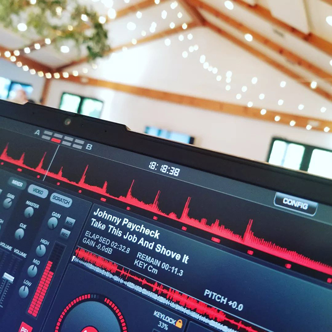 Berkshires, Massachusetts LGBT Wedding Disc Jockey - Chris Plankey - MusiChris