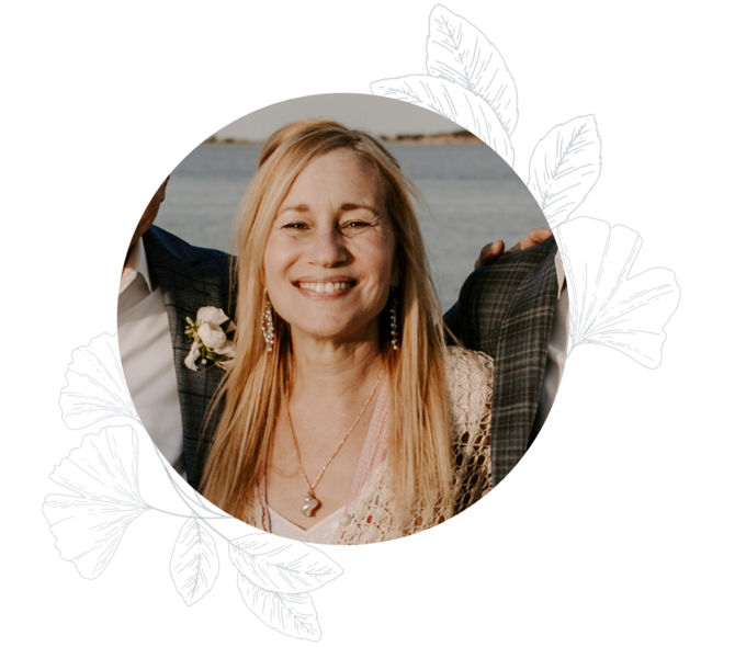 Martha's Vineyard - Vineyard Haven, Massachusetts - LGBT Wedding Officiant and Elopement Packages - My Vineyard Elopement
