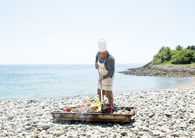 Clambake - Nahant, MA LGBT Wedding Reception Venue - The Oceanview of Nahant