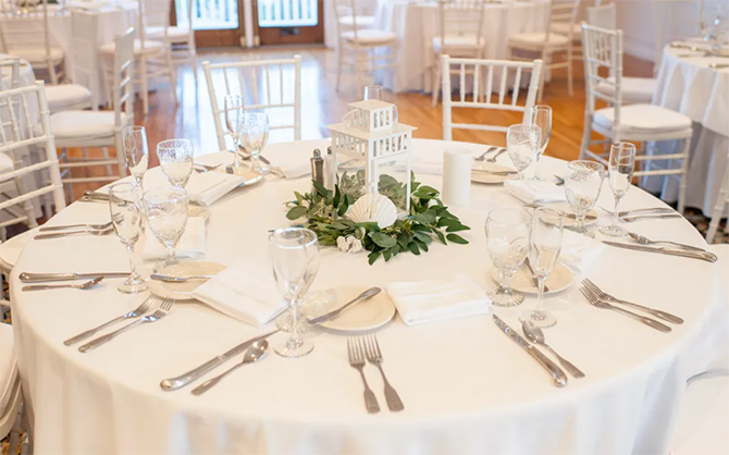 Red Jacket Beach Resort
Yarmouth, Massachusetts LGBT Wedding Reception Venue