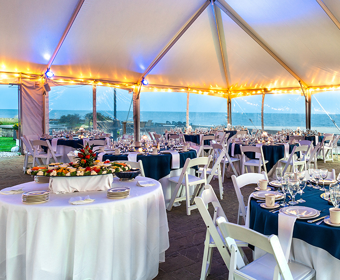 Red Jacket Beach Resort
Yarmouth, Massachusetts LGBT Wedding Reception Venue