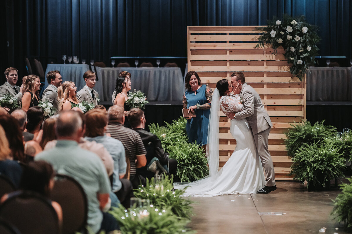 Eric Turner Photography
Minneapolis, Minnesota LGBTQ Wedding Photographer