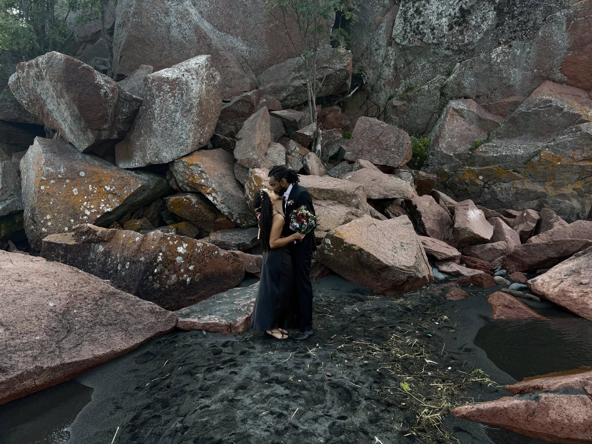 Marry Me In The Northland
Minnesota LGBT Wedding Officiants
Duluth, North Shore