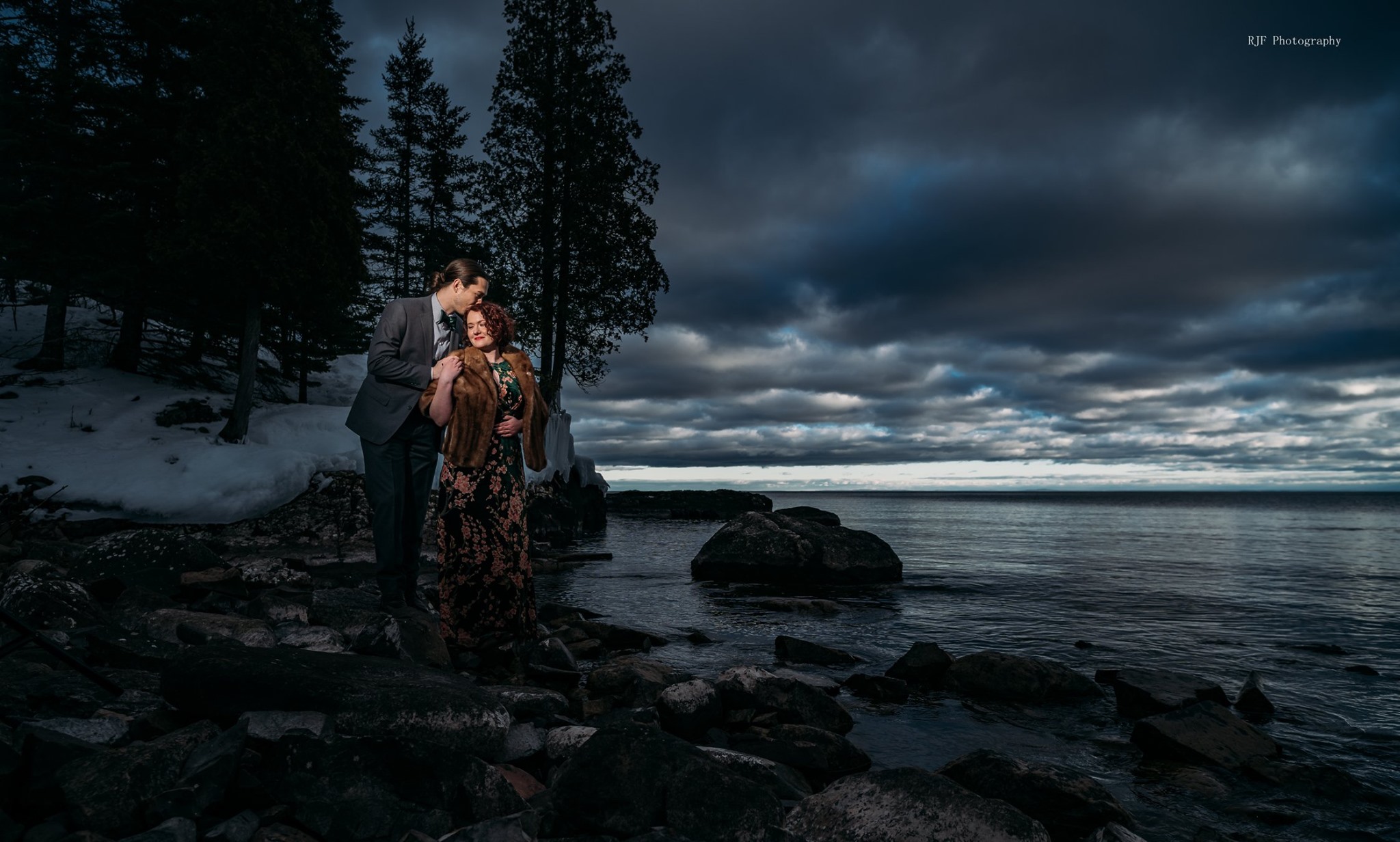 Marry Me In The Northland
Minnesota LGBT Wedding Officiants
Duluth, North Shore