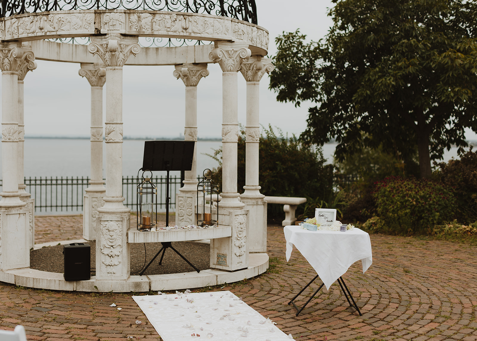 Minnesota Elopement
Minnesota LGBT Wedding Packages
North Shore