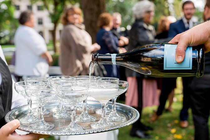 Wedding Champagne - Summit Manor - Historic Wedding Venue - St. Paul Minnesota