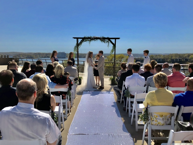 Elite Lighting & Sound 
Lake Ozark, Missouri LGBTQ Wedding DJ Service
