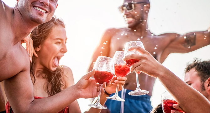 Dining and Drinks - Presto Magic Travel - Cruise Travel Agent - LGBT Wedding Cruises and Honeymoons