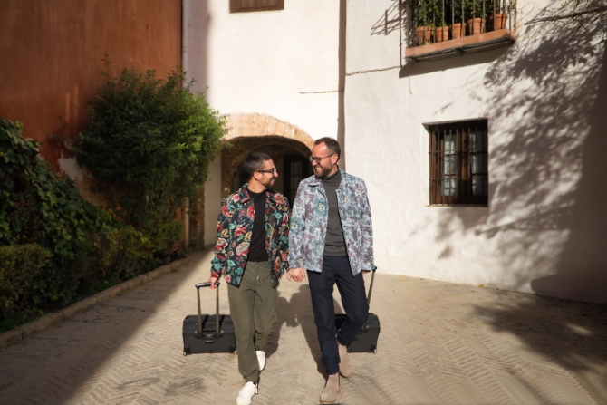 Eye4getaways 
Perfectly Planned LGBTQ Destination Weddings & Honeymoons
