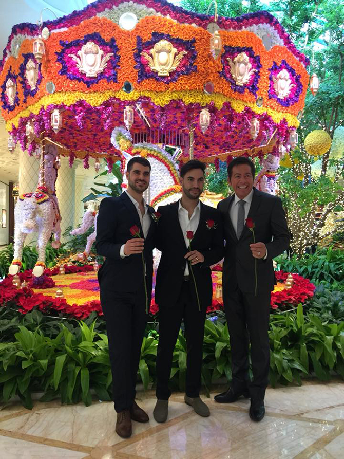The Mobile Minister Las Vegas -
Las Vegas, Nevada LGBT Wedding Minister