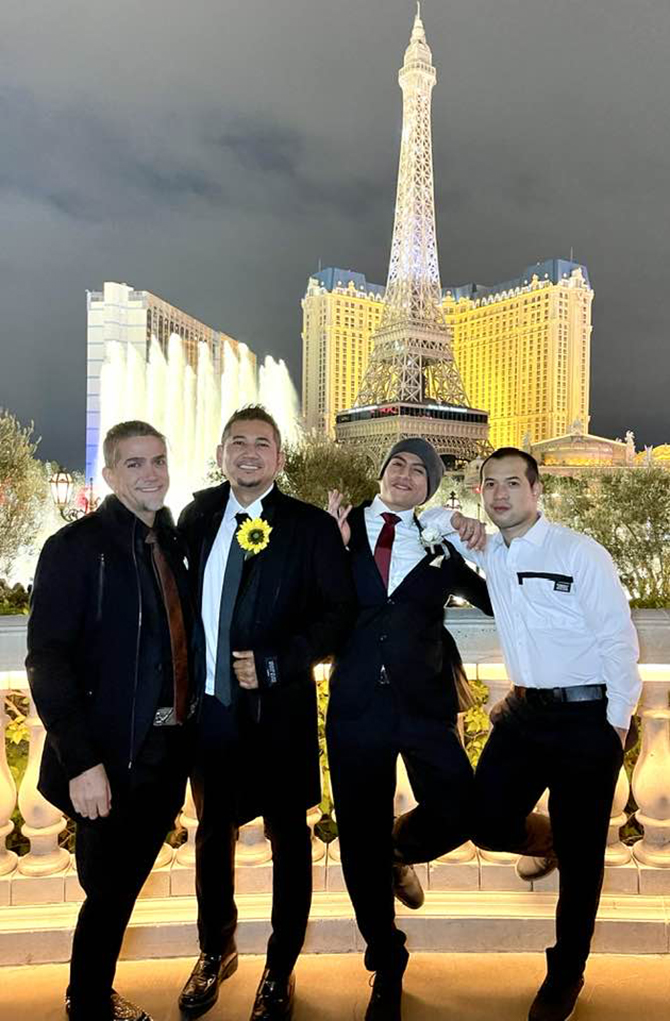 The Mobile Minister Las Vegas -
Las Vegas, Nevada LGBT Wedding Minister