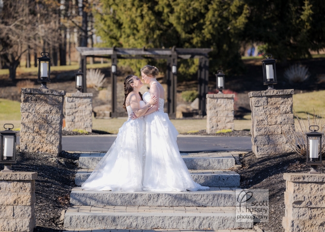 Scott Hussey Photography 
LGBTQ Wedding Photographer New Hampshire, Vermont, Massachusetts
