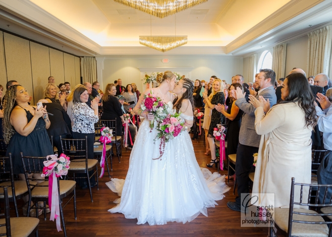 Scott Hussey Photography 
LGBTQ Wedding Photographer New Hampshire, Vermont, Massachusetts
