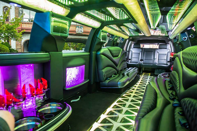 BBZ Limousine & Livery Service -
North Jersey, NJ LGBT Wedding Limousine Service