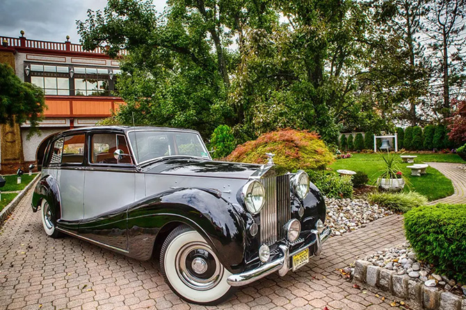 BBZ Limousine & Livery Service -
North Jersey, NJ LGBT Wedding Limousine Service