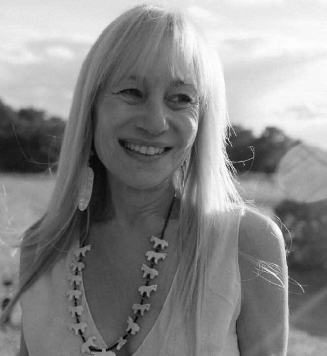 Tumbleweed Ranch Productions - Officiant Jacalyn Kane
Santa Fe, New Mexico LGBT Wedding Officiant

