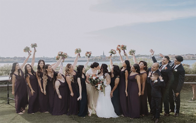 Angelinas Ristorante
Staten Island, New York LGBT Wedding Packages & Reception Venue