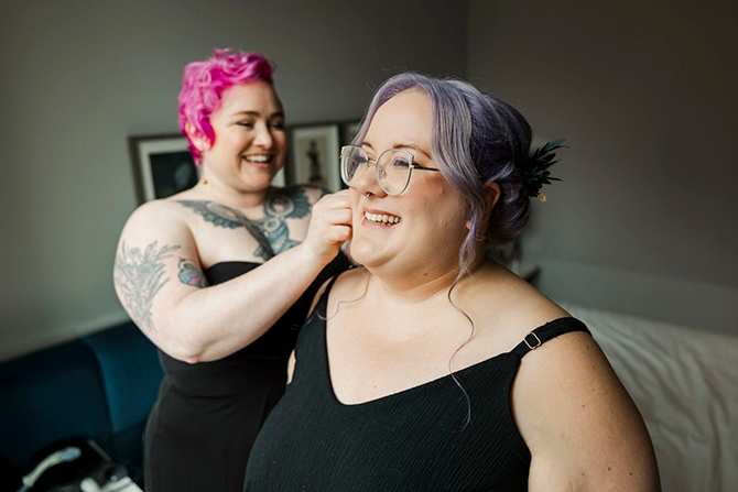 Bespoke Beauty & Bridal
On-Location Hair & Makeup Services for LGBT Weddings
New York - Manhattan, Long Island, Hudson Valley. Northern New Jersey & Pennsylvania