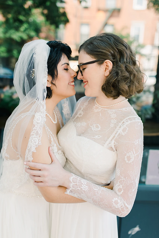 Bespoke Beauty & Bridal
On-Location Hair & Makeup Services for LGBT Weddings
New York - Manhattan, Long Island, Hudson Valley. Northern New Jersey & Pennsylvania