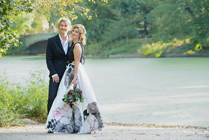 Bespoke Beauty & Bridal
On-Location Hair & Makeup Services for LGBT Weddings
New York - Manhattan, Long Island, Hudson Valley. Northern New Jersey & Pennsylvania