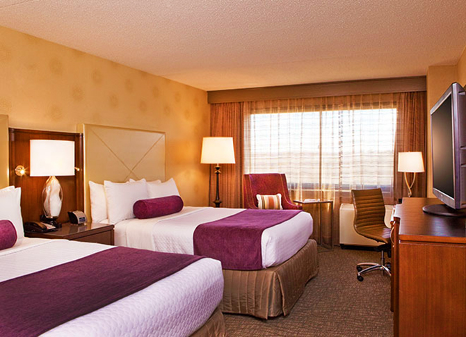 Crowne Plaza White Plains 