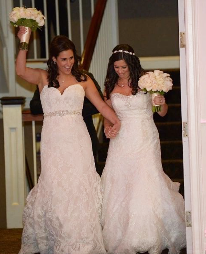 DJ Tommy's Tunes
Long Island, NY LGBT Wedding Disc Jockey Service
Selden, New York ~ Melville, New York