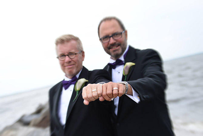DJ Tommy's Tunes
Long Island, NY LGBT Wedding Disc Jockey Service
Selden, New York ~ Melville, New York