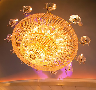 Lessing's at Smithtown Landing Country Club Smithtown, New York LGBT Wedding Venue chandelier