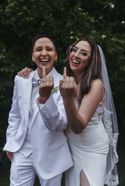 Pop Up Vows
Long Beach, NY LGBT Wedding Officiant & Wedding Planning Services