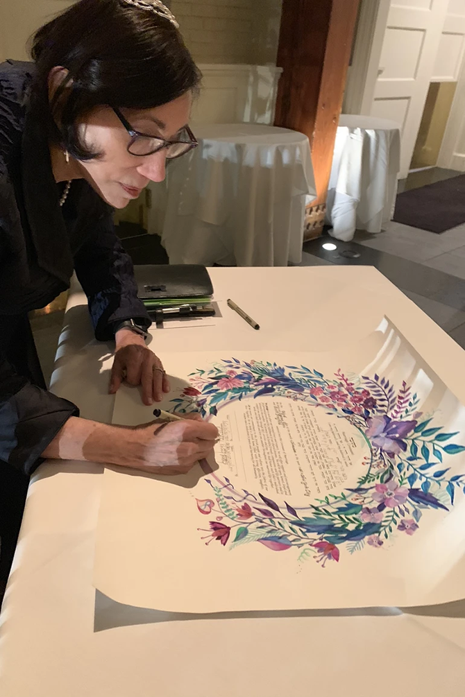 Rabbi Linda P. Goldberg 
White Plains, New York LGBT Wedding Rabbi
Westchester County, NY
