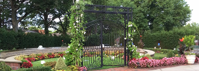 The Douglaston Manor
Queens, New York LGBT Wedding Mansion Venue