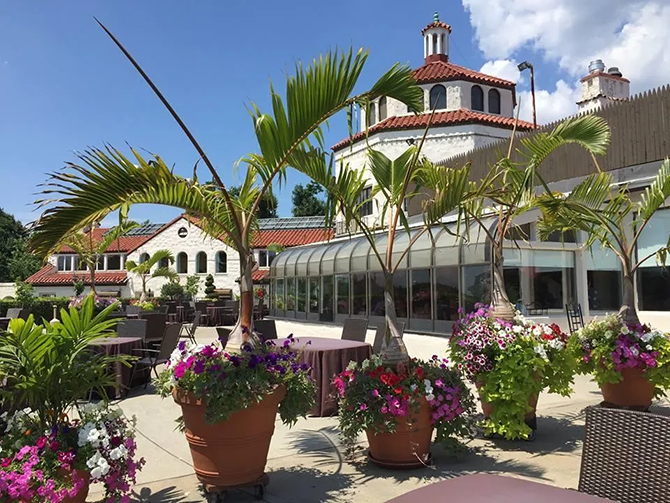 The Douglaston Manor
Queens, New York LGBT Wedding Mansion Venue